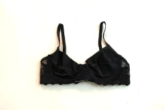 CORP LYCRA Y PUNTILLA (5975) en internet