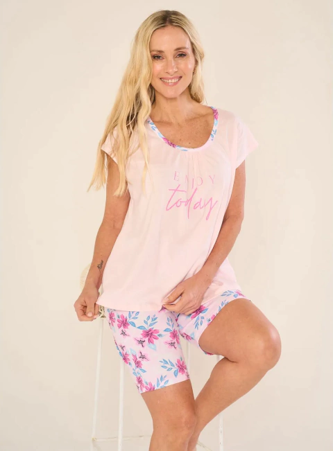 PIJAMA M/CORTA Y CAPRI ENJOY TODAY LADY (2543MA)