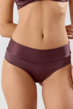 TIRO CORTO C/CINTURA (781-00) en internet