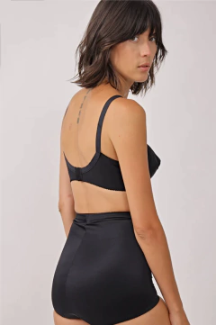 TRUSA SATEN Y LYCRA (942S)