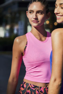 CAMISETA CROP TOP T-SHIRT (20235-020)