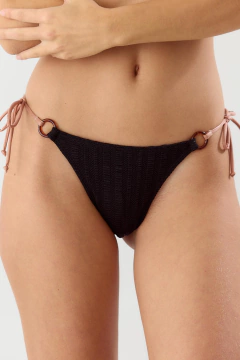 Imagen de 2 PIEZAS TRIANGULO C/ALM Y SEMILESS PARA ATAR NALA (729-26)