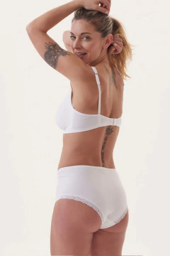 UNIVERSAL ALGODON Y PUNTILLA EREDITA (295S) en internet