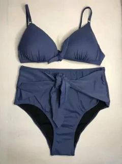 DOS PIEZAS TRIANGULO SOFT Y VEDETINA ALTA NUDOS (WO55119V22)