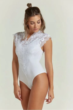 BODY ENCAJE M/CORTA (439) - comprar online