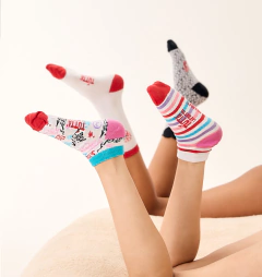 SOQUETE ALGODON NENA ESTAMPADO STREET ART (342-24) en internet