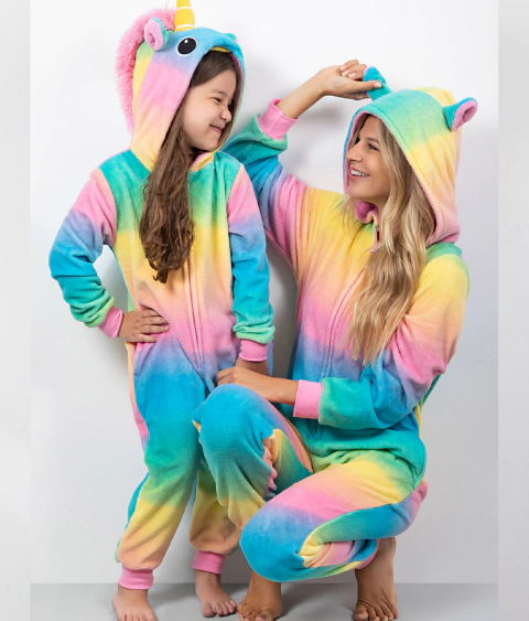 MONO MULTICOLOR CON CAPUCHA Y OREJITAS (21085)