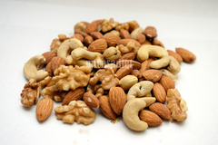MIX CLASICO (ALMENDRAS CASTAÑAS NUECES) 100gr - comprar online