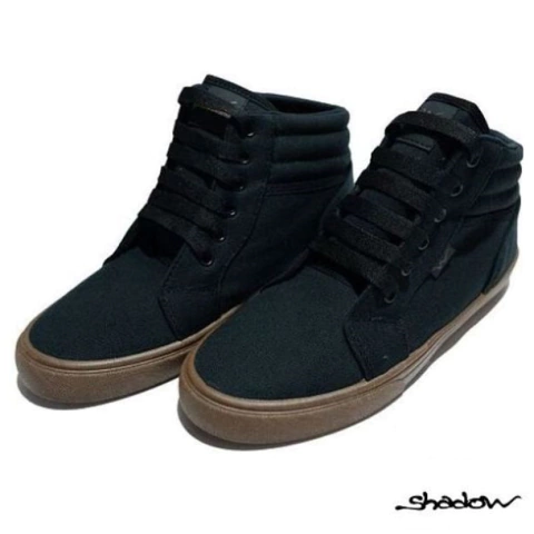 BOTAS SHADOW NEGRO CARAMELO