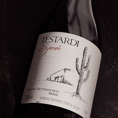 Vinho Miolo Testardi Syrah Tinto Vale do São Francisco 750ml - comprar online