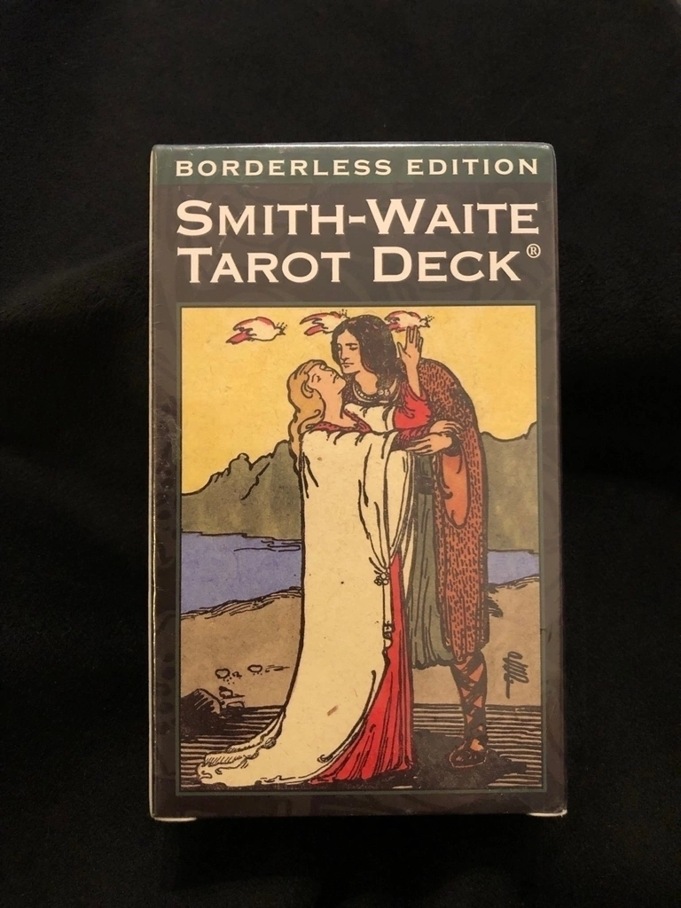 Smith-Waite Tarot Deck (Borderless Edition)