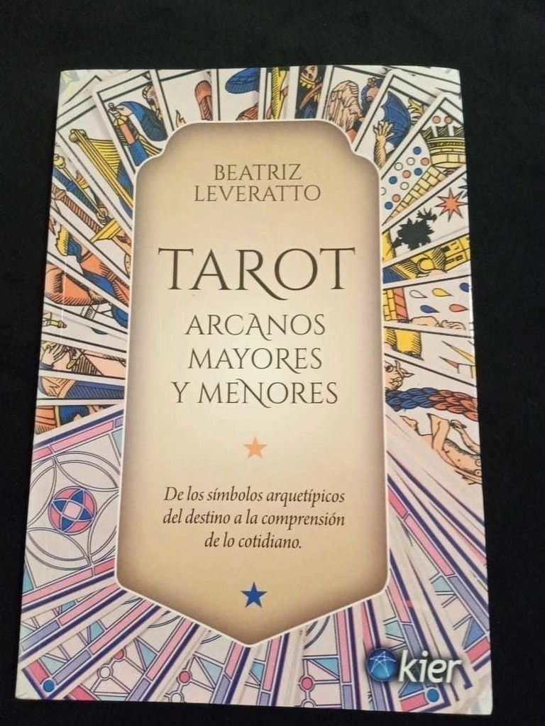 Tarot Arcanos Mayores y Menores, Beatriz Leveratto.