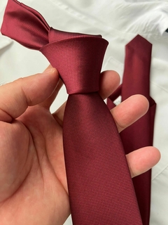 Gravata Marsala Quadriculada (Slim e Semi Slim) - comprar online