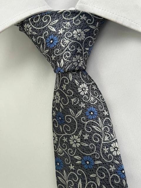 Gravata Semi Slim Floral Azul e Branca - 2400 Fios