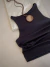 Musculosa Izel || negra en internet