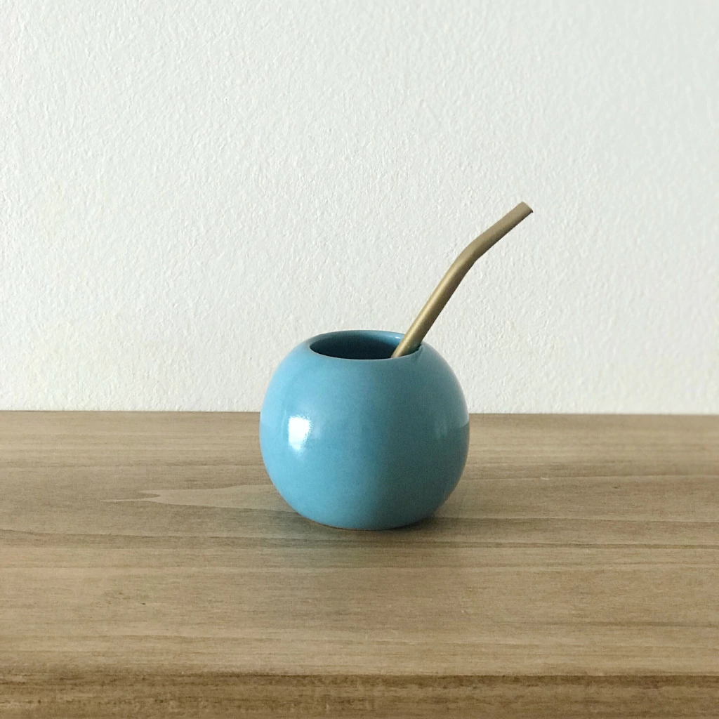 Matecito turquesa con bombilla