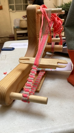 Inkle Loom - Taller de Tejido de Cintas - Taller Textil Dos Coyotes