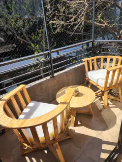 Combo gervasoni barnizado con almohadones de asiento en internet