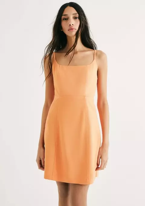 Vestido Hering Curto com Linho - laranja
