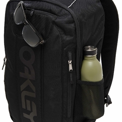 Mochila Oakley Enduro 3.0 20 Lts - comprar online