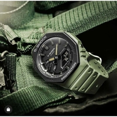 Reloj Casio G-Shock GA-2110SU-3A - tienda online
