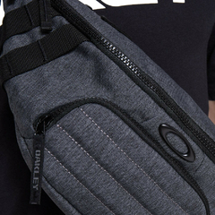 Riñonera Oakley Enduro Belt Bag en internet