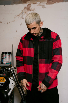 CAMPERA COAT CUADROS ROJA