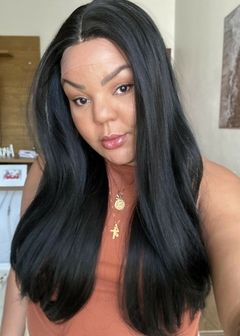 LACE FRONT LUCIANA REPARTIÇÃO LIVRE 13X4 COR 2 CASTANHO ESCURO (FIBRA PREMIUM) - It Girl • Lace & Wig