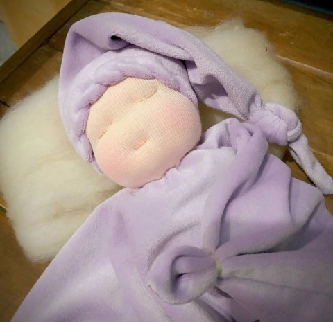 Naninha Waldorf (para bebês)