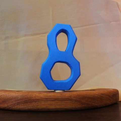 Número 8 para anel de aniversário (pintado)
