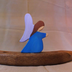 Anjinho rezando na internet