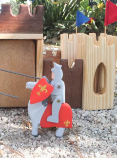 Cavaleiro - Brincando em Família Ateliê