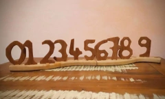 Número 7 para anel de aniversário (cru) na internet