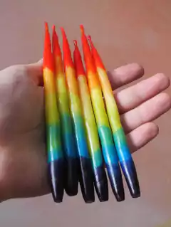 Velas de cera de abelha arco-íris (unidade) na internet