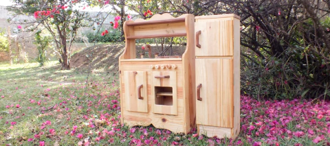 Carrusel Brincando em Família Ateliê