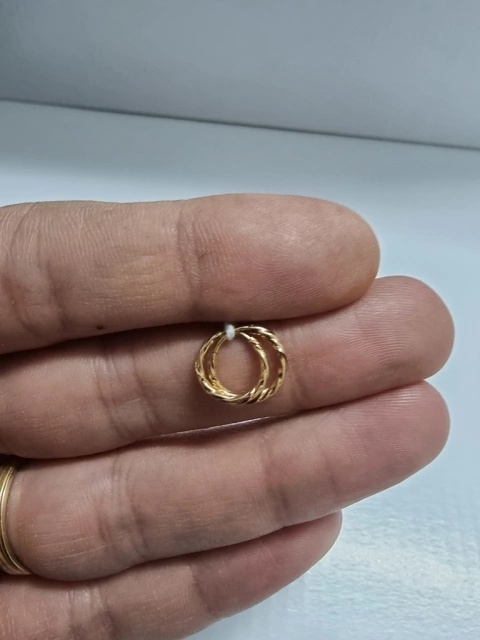 Aros cubanos oro 18Ktl 1er tamaño Retorcido