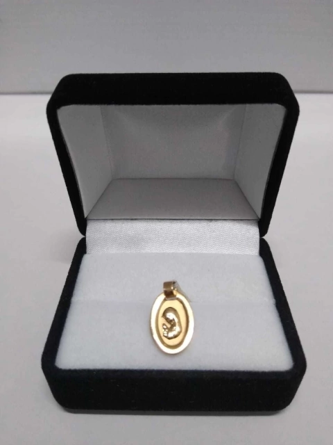 Medalla Virgen Niña Ovalada Oro 18kt