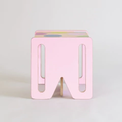 CADEIRA CUBO BOLOTAS COLORIDAS - Maria Joaquina Marcenaria