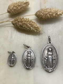 Virgen de la Medalla Milagrosa 16 mm - comprar online