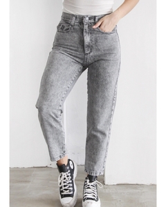 Jean mom Logan gastado Grey - comprar online