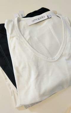 Remera basica pluma flame - comprar online