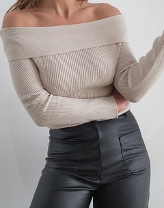 sweater hombros descubiertos