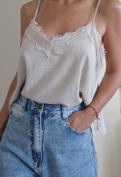Musculosa Kendal crep - comprar online