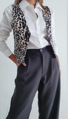 chaleco sastrero animal print - Amapola