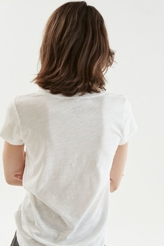 Remera Adele ST.MARIE en internet