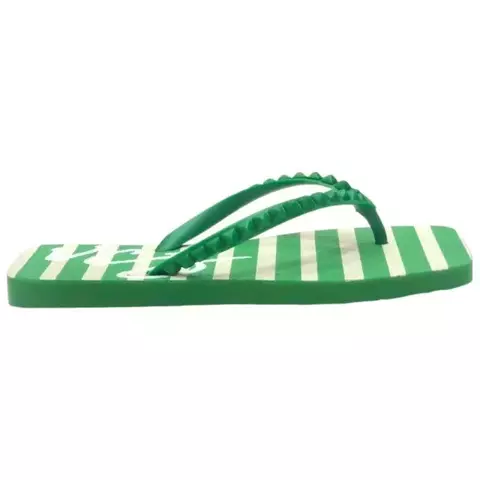 Chinelo feminino listrado verde e branco com tiras texturizadas – modelo casual, leve e ideal para praia, piscina ou dias quentes - Vicenza