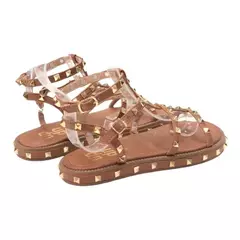 SANDÁLIA RASTEIRA COURO CARAMELO COM TACHAS DOURADAS UP DN 5698209 - loja online