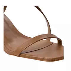 SANDÁLIA TIRAS CRUZADAS SALTO DROP COURO MARROM HONEY CARRANO 799003 - loja online