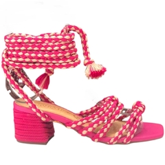SANDÁLIA FEMININA CORDA PINK AMARRAÇÃO SALTO BLOCO SANTA FLOR 324153