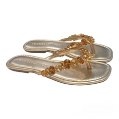 CHINELO FEMINIO PEDRARIA DOURADO LOUCOS E SANTOS L10133012 - loja online